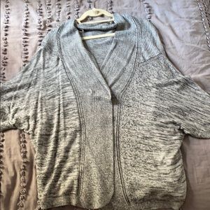 Lululemon post workout shawl